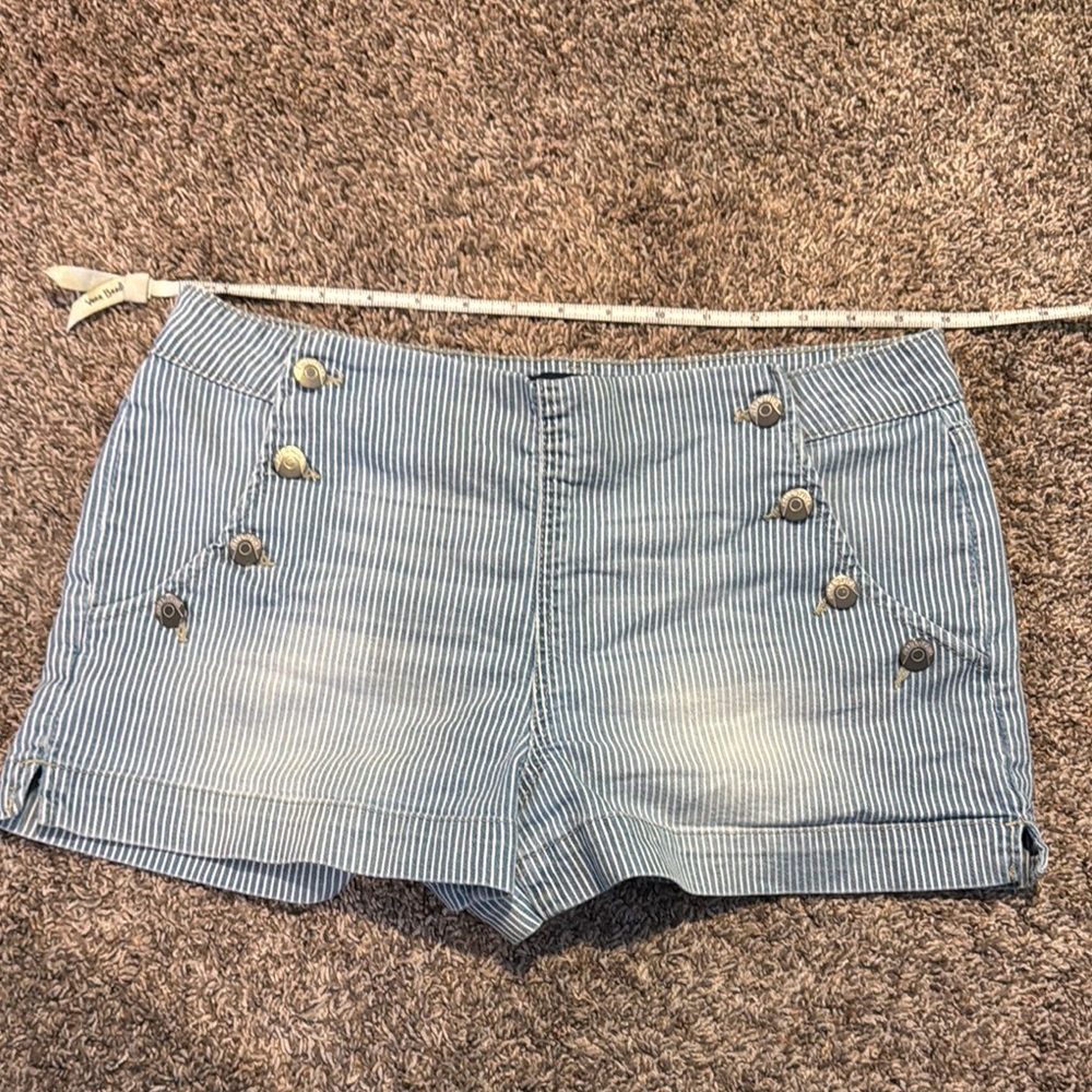 Sz 11 Blue Spice Striped Blue Women's Shorts